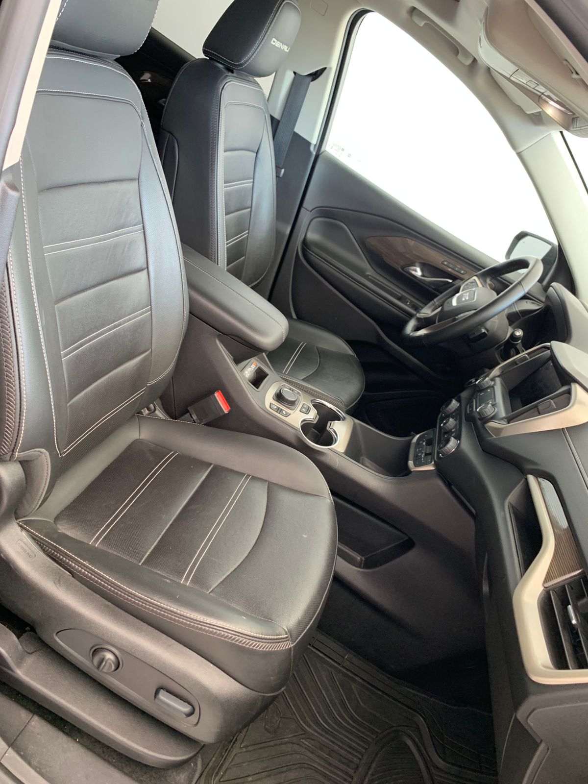 2024 GMC TERRAIN 5P DENALI L41.5T AUT