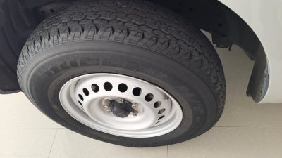 2025 Nissan NP300 CHASIS TM AC VDC