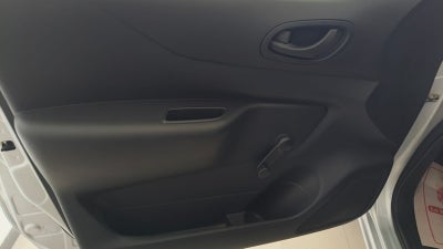 2025 Nissan NP300 CHASIS TM AC VDC